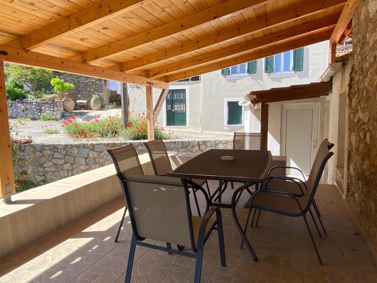Barbajonn'S Stone House Villa Monemvasia Exterior photo